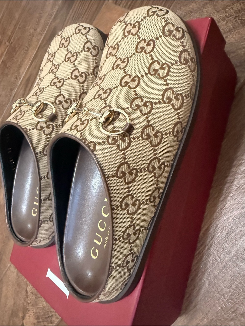 Gucci Women Beige GG Canvas Horsebit Clogs Mules - Picture 5 of 6